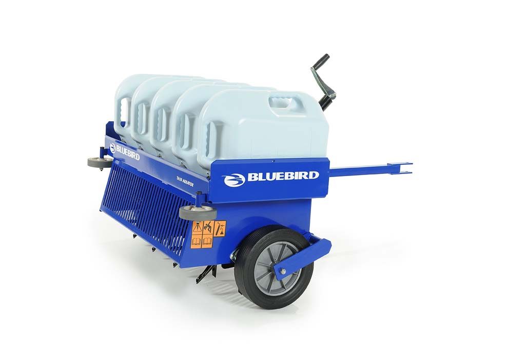 Bluebird pull aerator